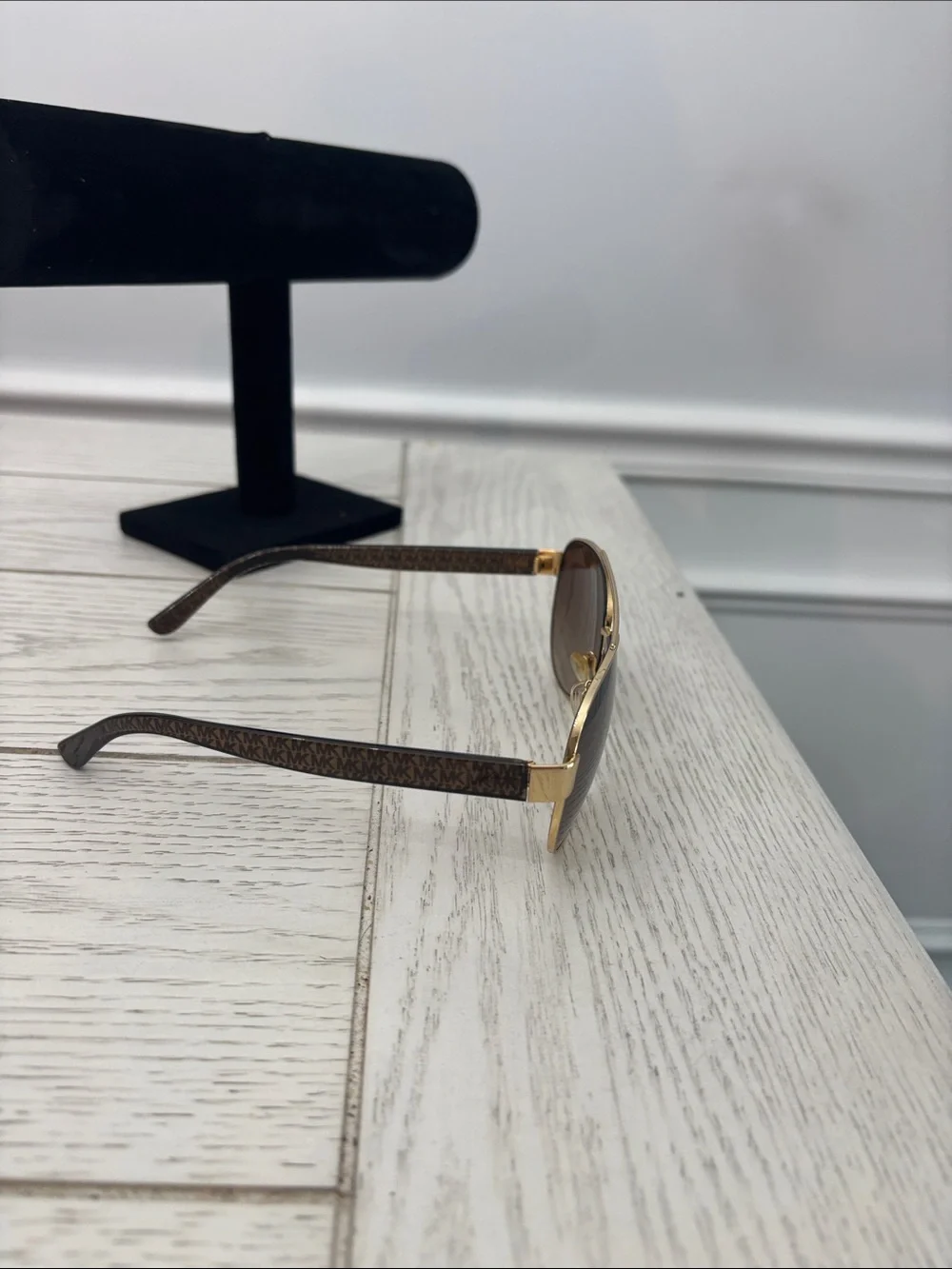 Michael Kors authentic stylish